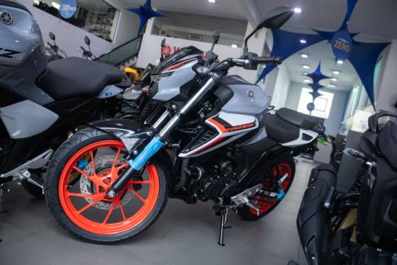 YAMAHA FZ25 FAZER CONNECTED ABS 
